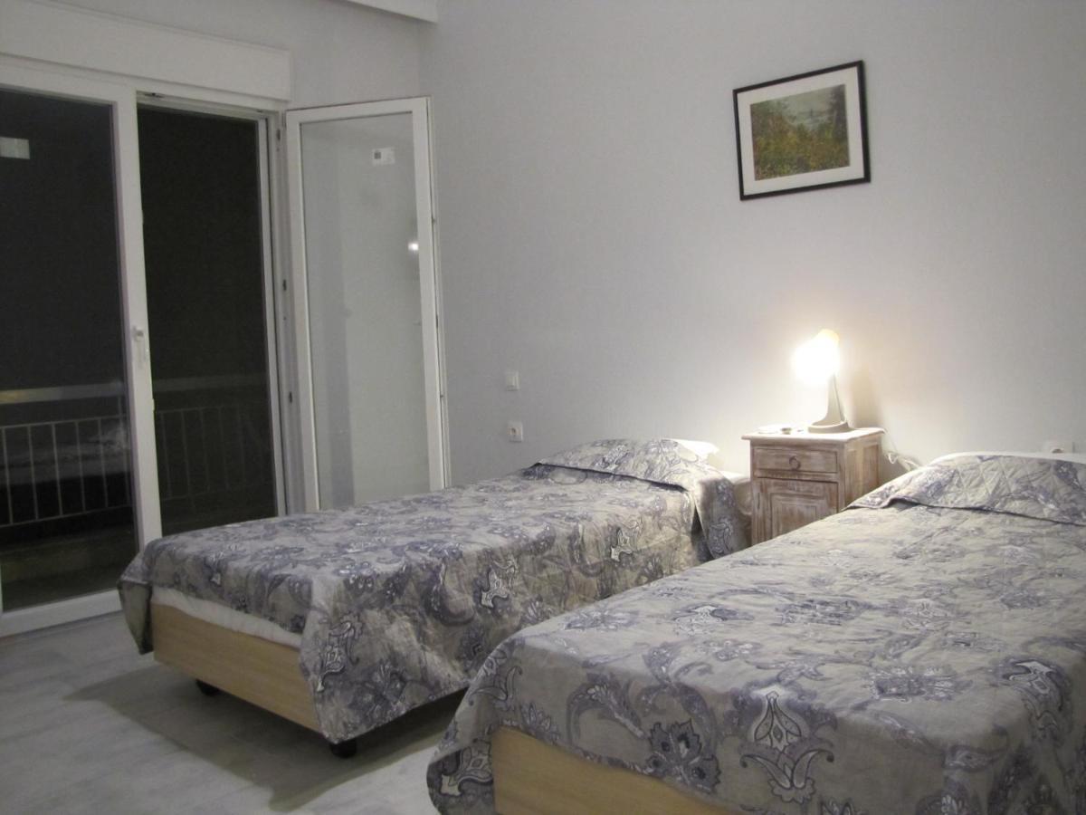 Kostas' House Apartment Hanioti Exterior photo